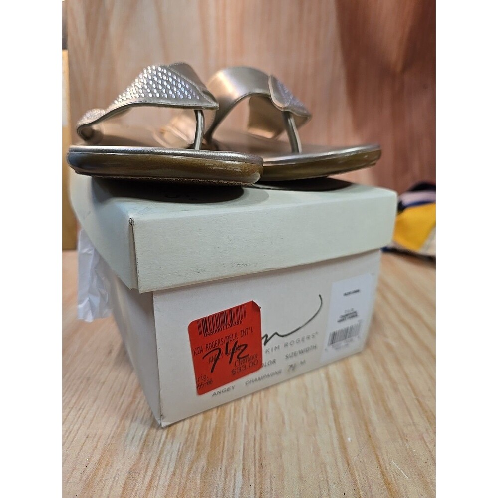 KIM Rogers Sz 7.5  “ANGEY” CHAMPAGNE  Strappy Slip-On  Sandals